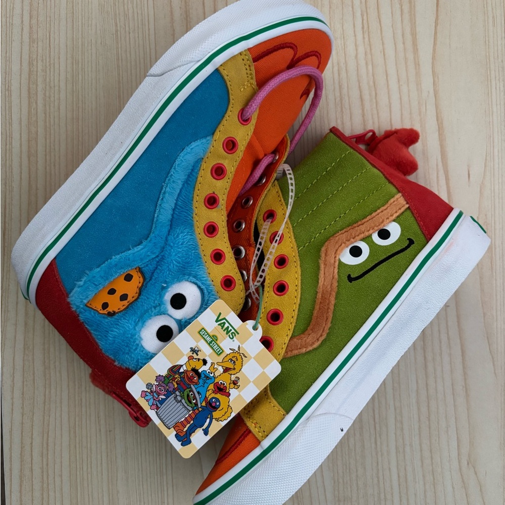 Vans Sesame Street High-Top Sneakers - Picture 3 of 5